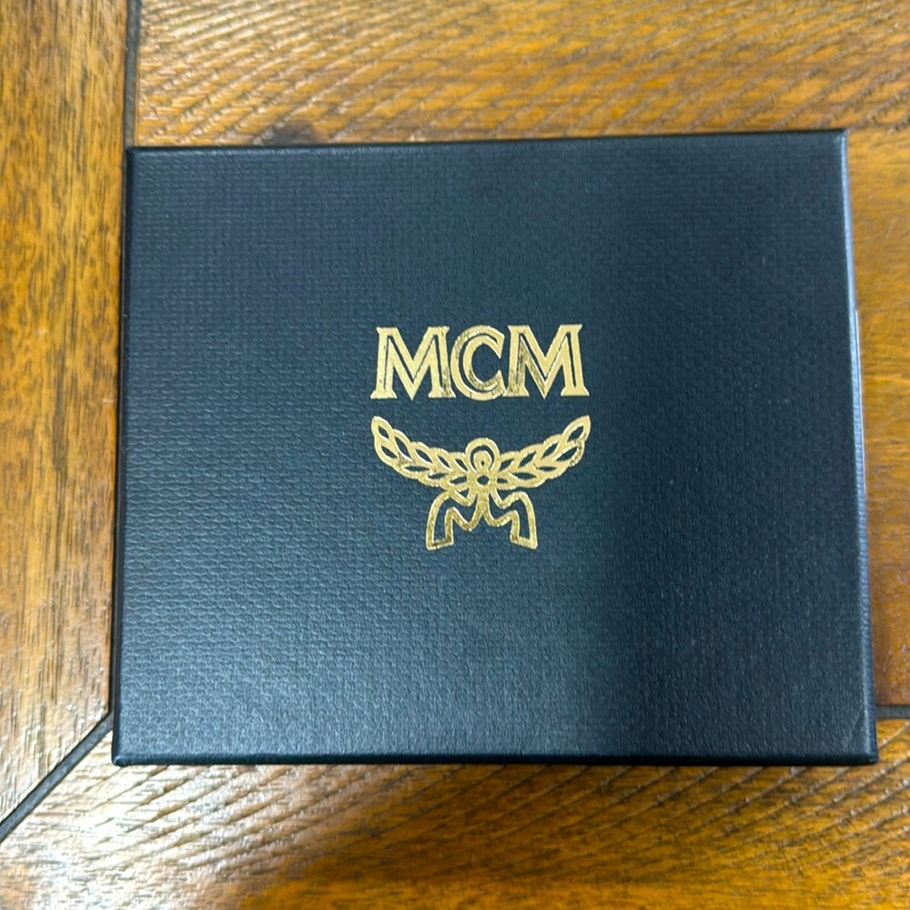 MCM bi fold card wallet
